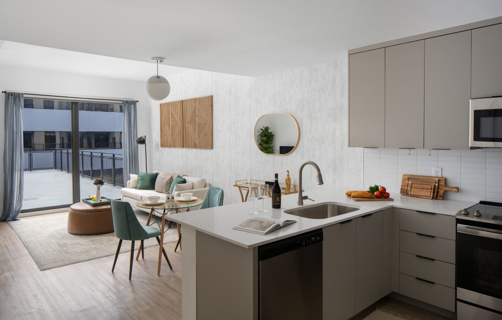 Oaklyn - Model Unit - Entry Scene